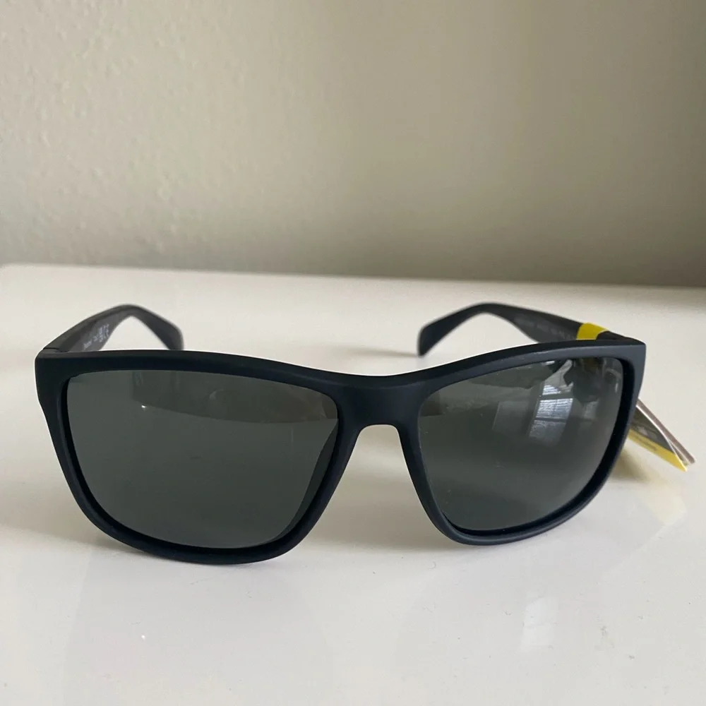 Men's Black Polarized Swim Sunglasses